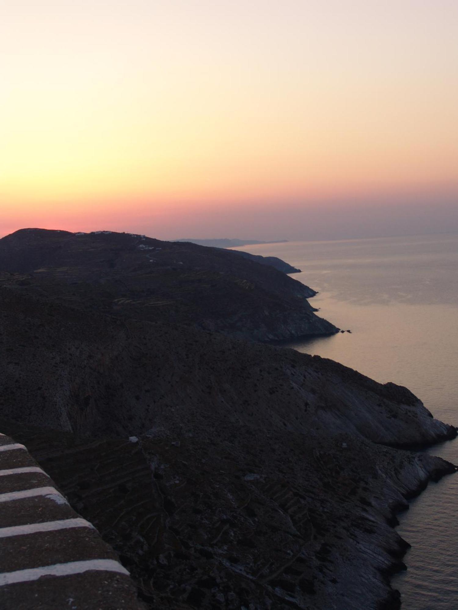 Anima Apartments Folegandros Town Bagian luar foto