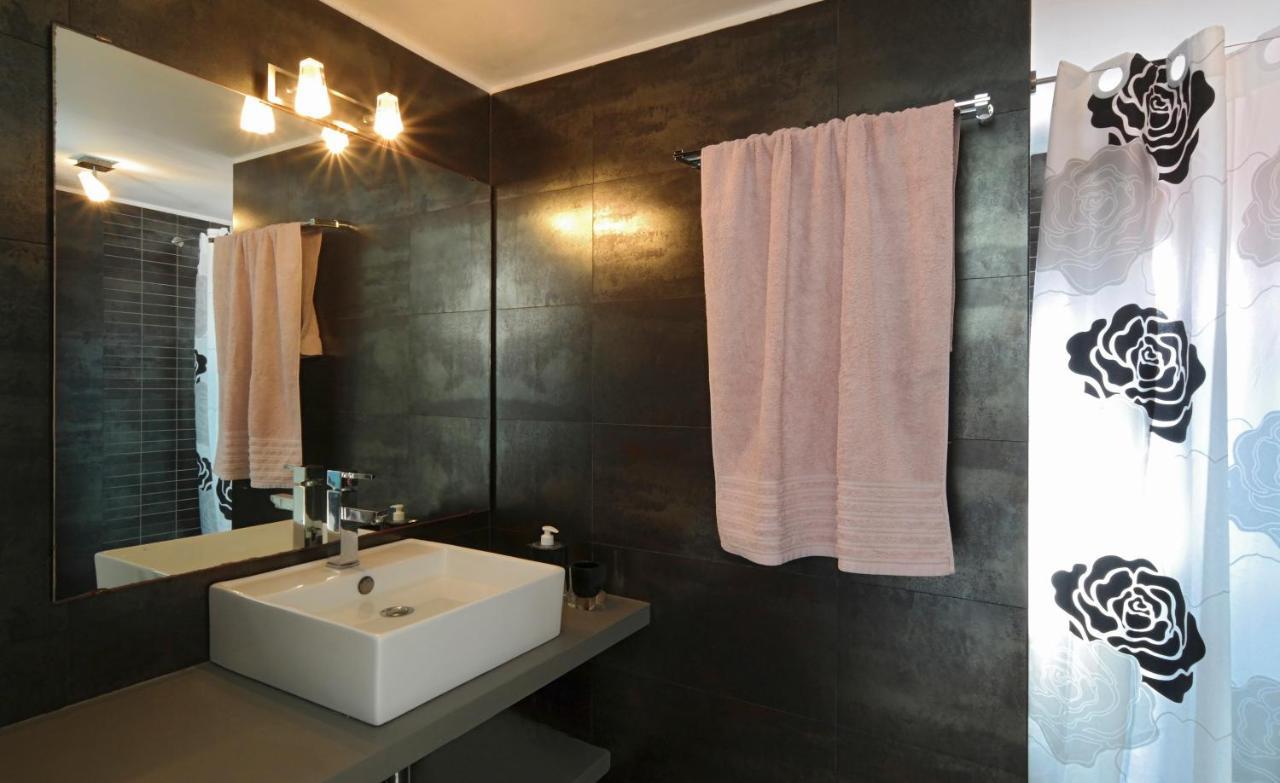 Anima Apartments Folegandros Town Bagian luar foto